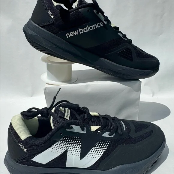 New Balance Fuel Cell Black and Gray court shoes - Picture 11 of 12